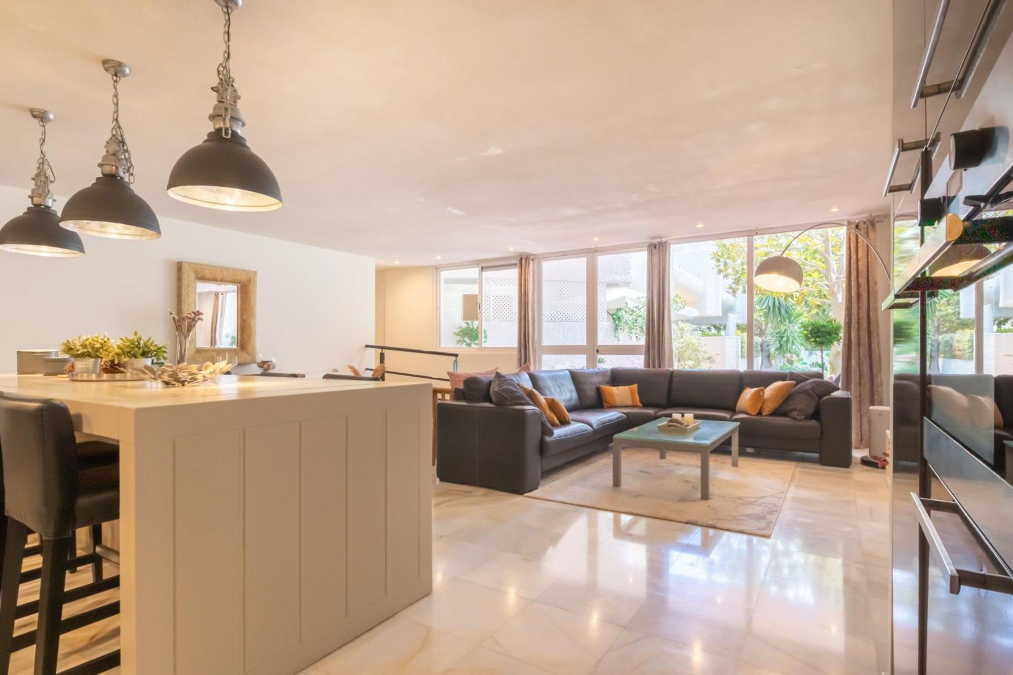 Roy Boston L Appartement